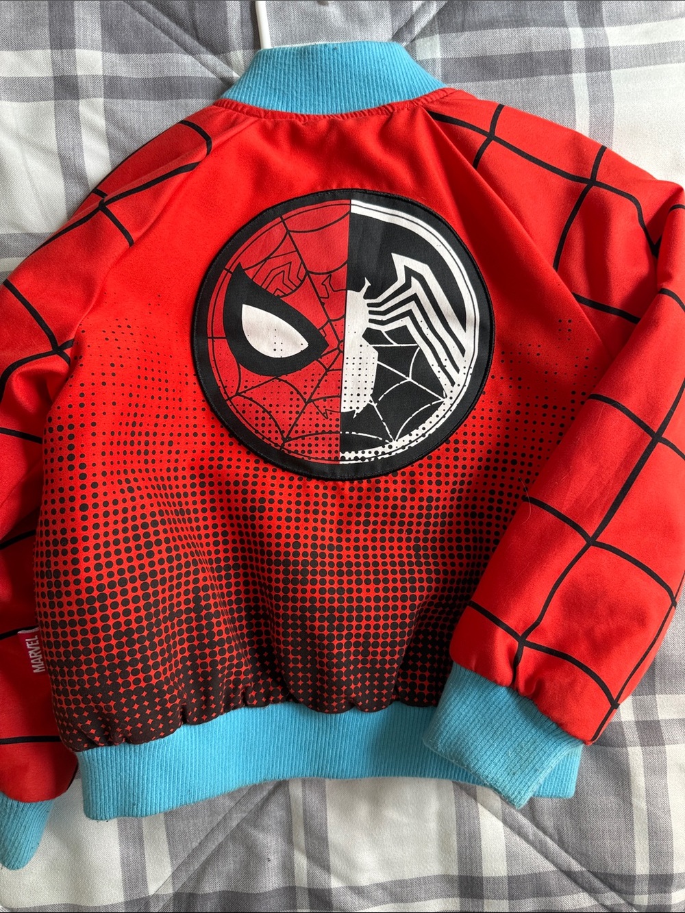 Spider-Man Jacket - Picture 2 of 2